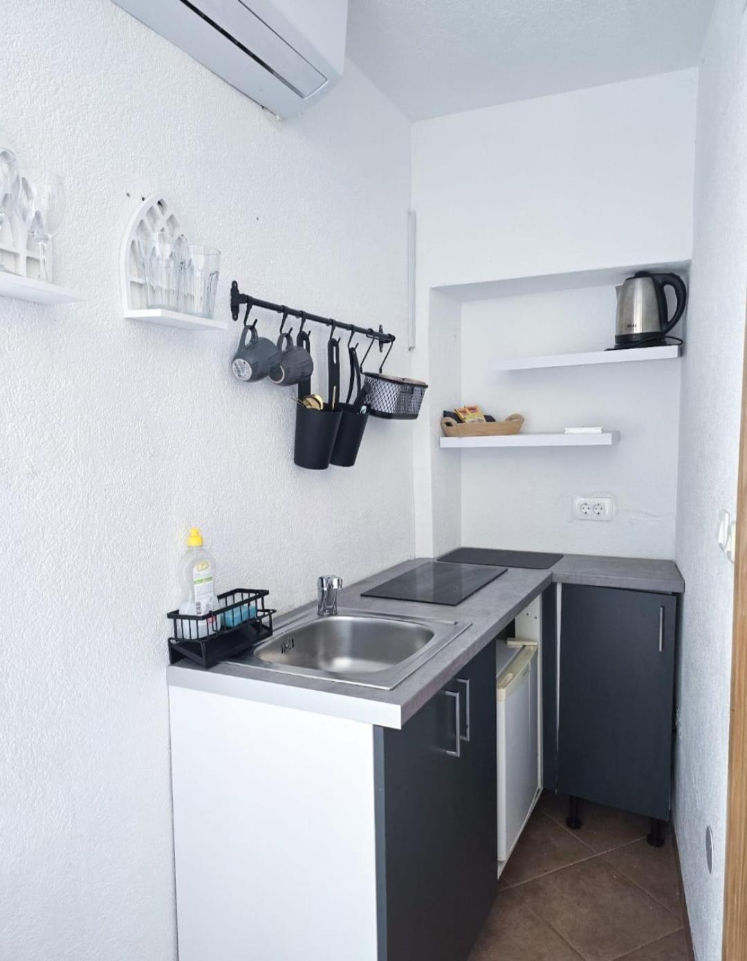 באסקה וודה Private Bedroom With Bathroom מראה חיצוני תמונה